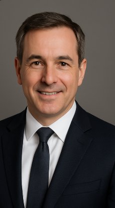 Dennis Bernhardt – Geschäftsführer